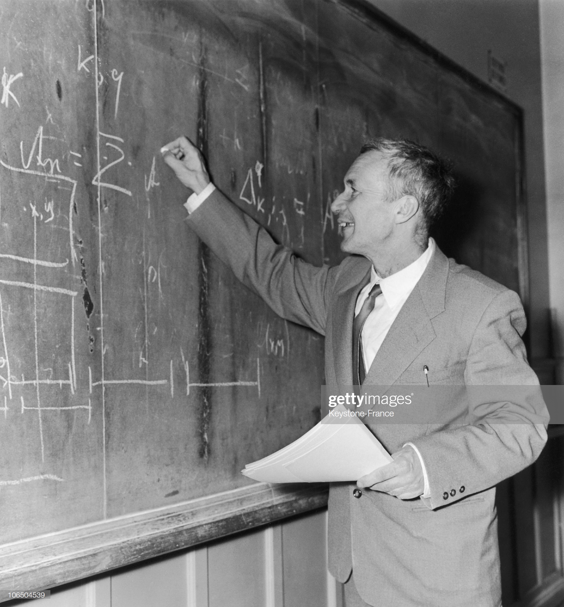 entropie = mesure du désordre (complexité de Kolmogorov)