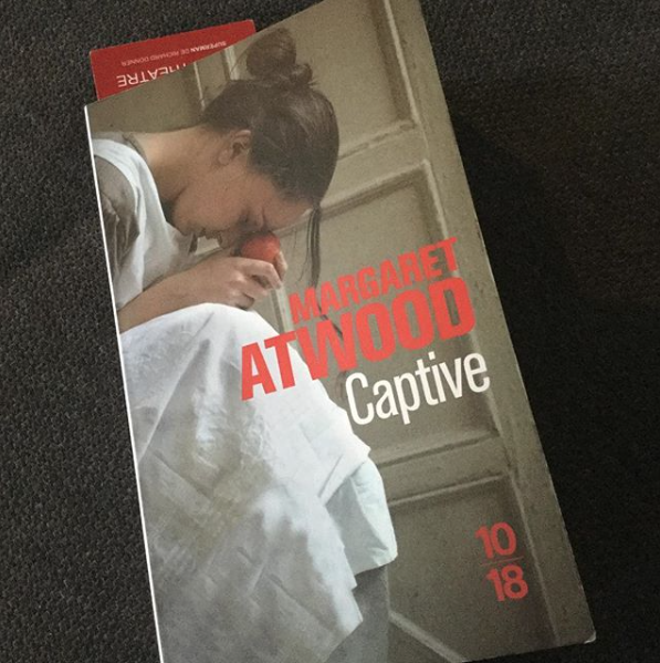 Féministes, sphères de pouvoir et contradictions