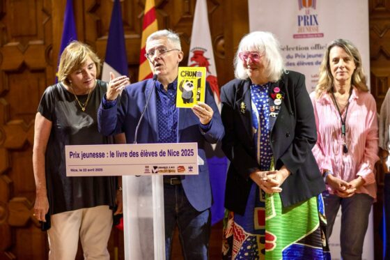 Chun le panda remporte le prix des élèves de Nice – articles dans Nice Matin, Actualitté…